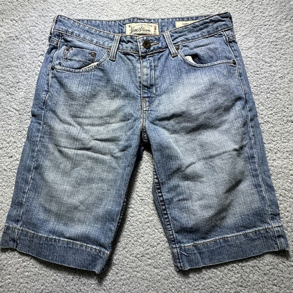 Levis Strauss Signature Low Rise denim jean shorts Size misses 10 Mid Mom Pants - Picture 1 of 9